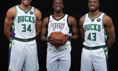 九游中国官网-雄鹿零封对手，争夺东部冠军席位