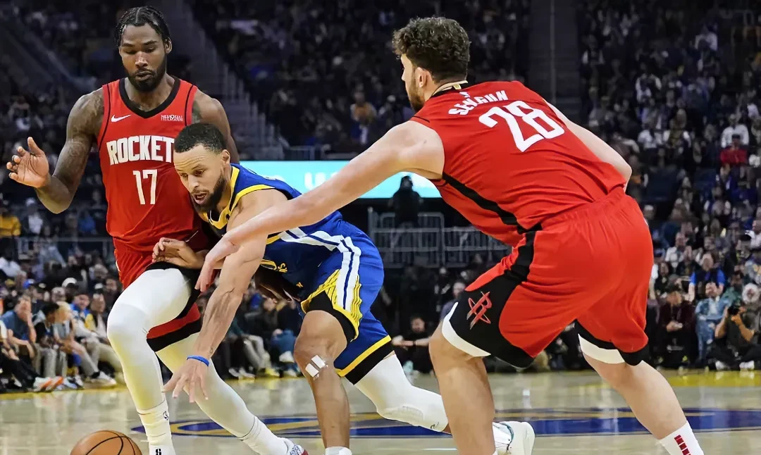 关于篮球比赛中球员突破技术难关,斩获胜利的信息 关于篮球比赛中球员突破技术难关,斩获胜利的信息