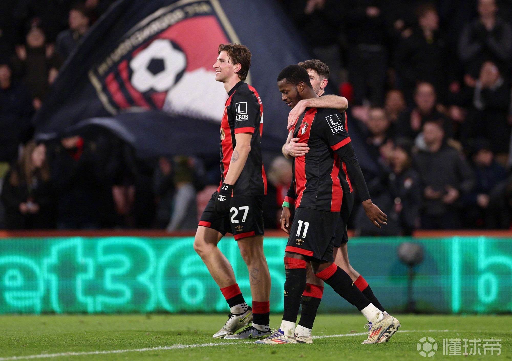 伯恩茅斯客场喜获连胜，逆袭积分榜上升的简单介绍