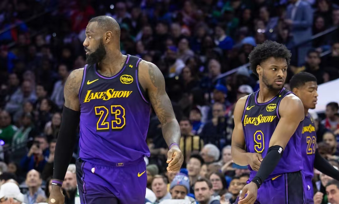 关于湖人遭雷霆反击，浓眉21分难救主的信息