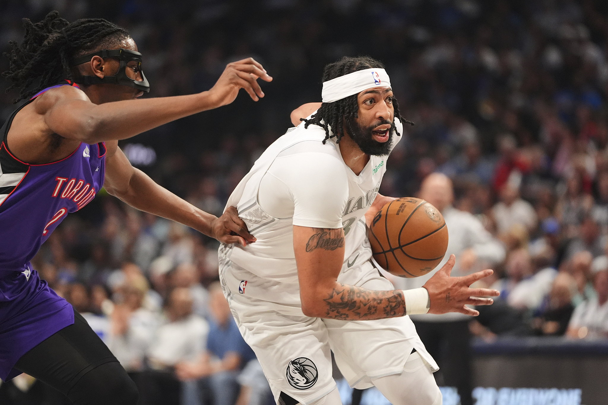 猛龙击败尼克斯，继续领跑东部