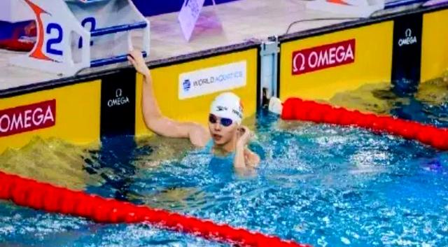 包含精彩对决!游泳比赛新纪录闪耀赛场的词条 包含精彩对决!游泳比赛新纪录闪耀赛场的词条