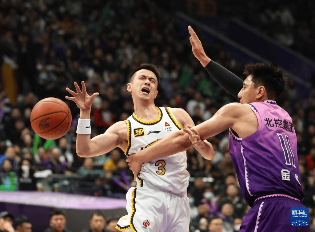 辽宁队主场不敌京城,遭遇失利 辽宁队主场不敌京城,遭遇失利