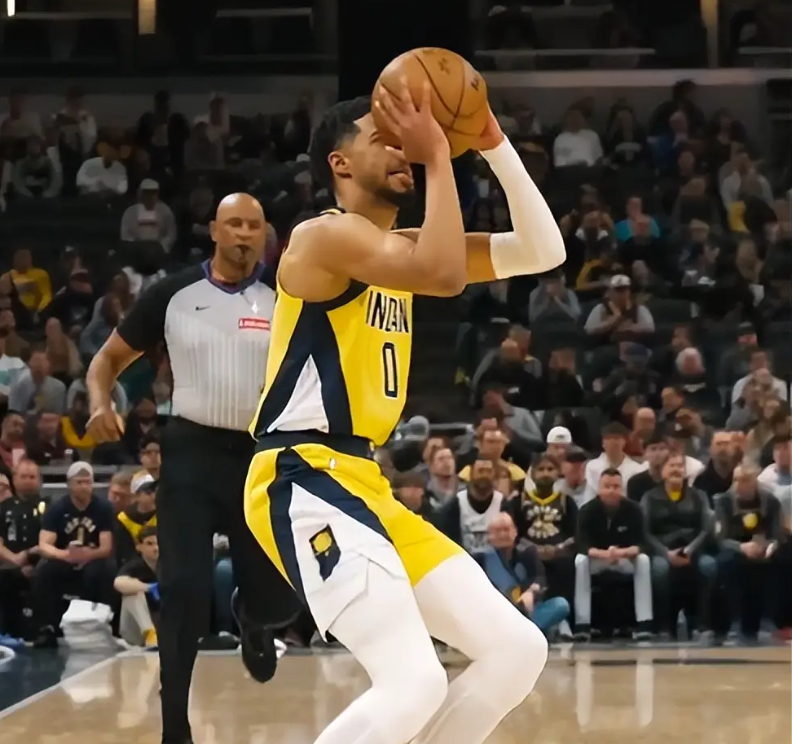 公牛力克独行侠,拉文大爆发贡献分的简单介绍 公牛力克独行侠,拉文大爆发贡献分的简单介绍