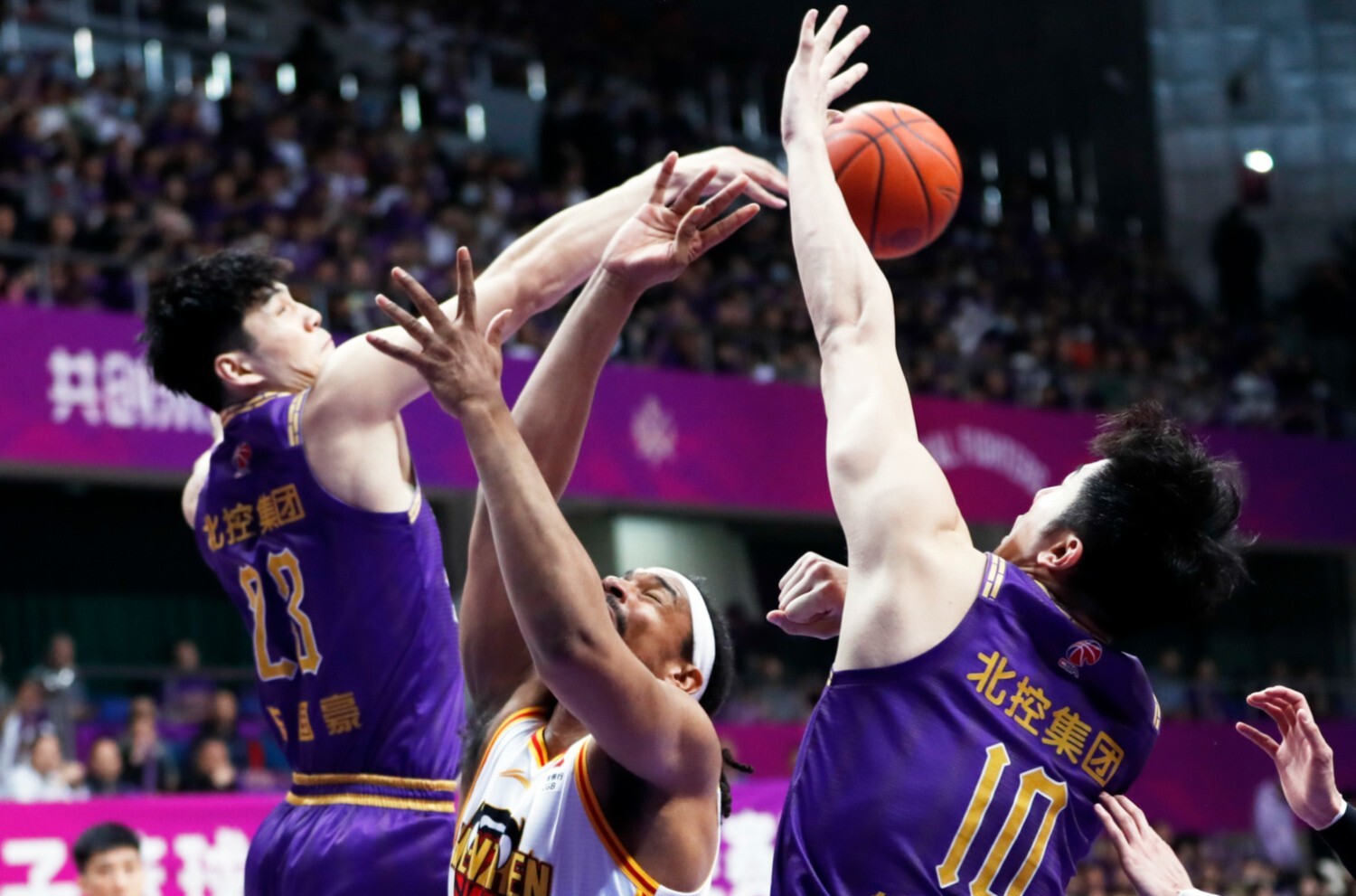 北京主场对阵广东,北京队全员发挥稳定的简单介绍 北京主场对阵广东,北京队全员发挥稳定的简单介绍