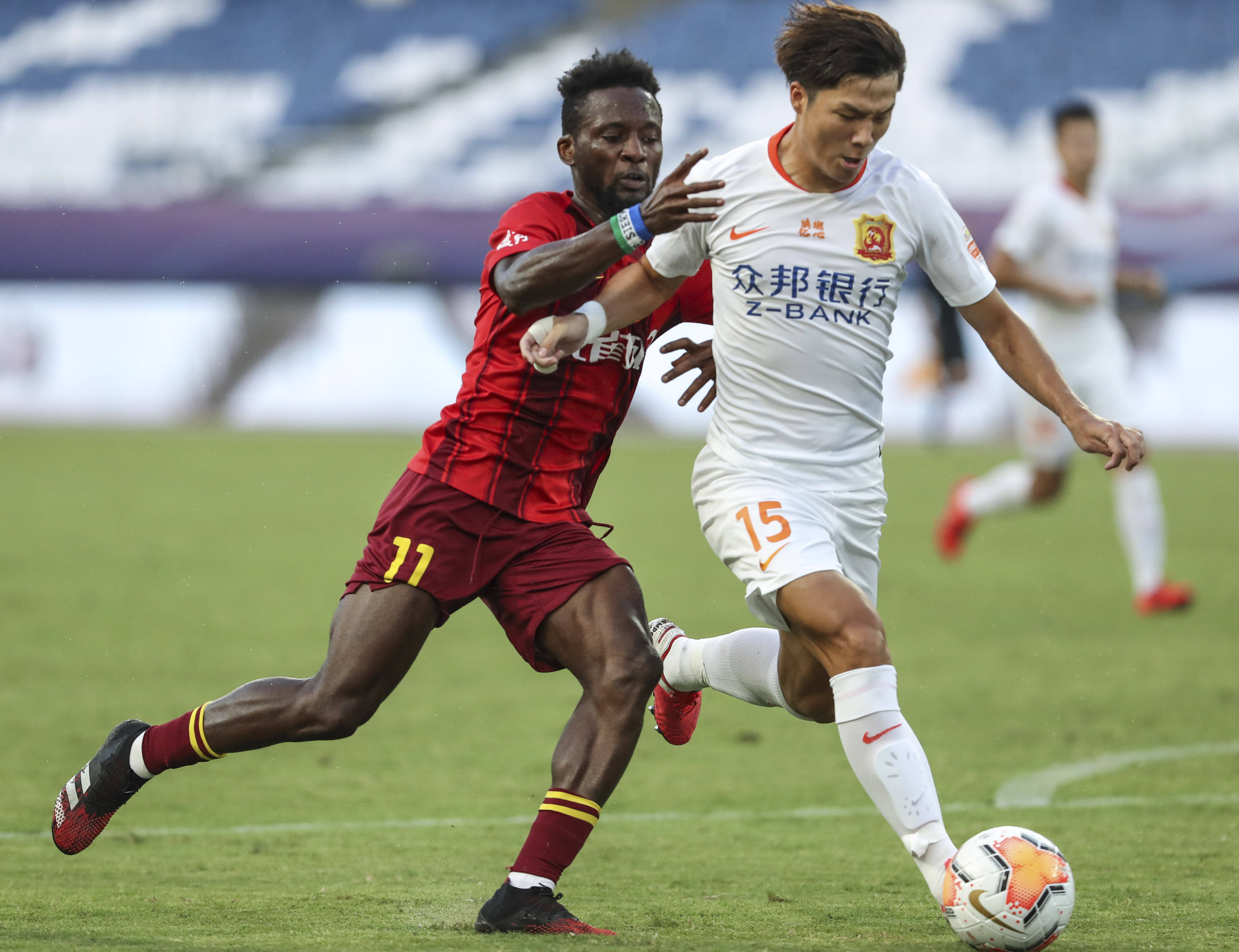 包含河北华夏幸福恶战武汉卓尔,力争保级的词条 包含河北华夏幸福恶战武汉卓尔,力争保级的词条