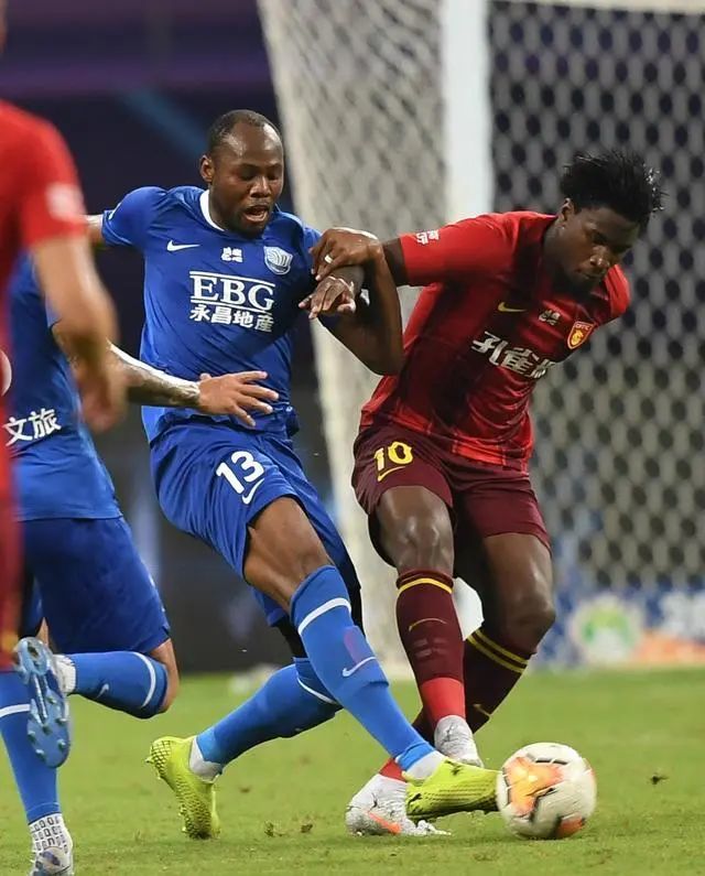 球队转会窗口开启，引援传闻不断